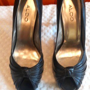 Heels (aldo Vintage)